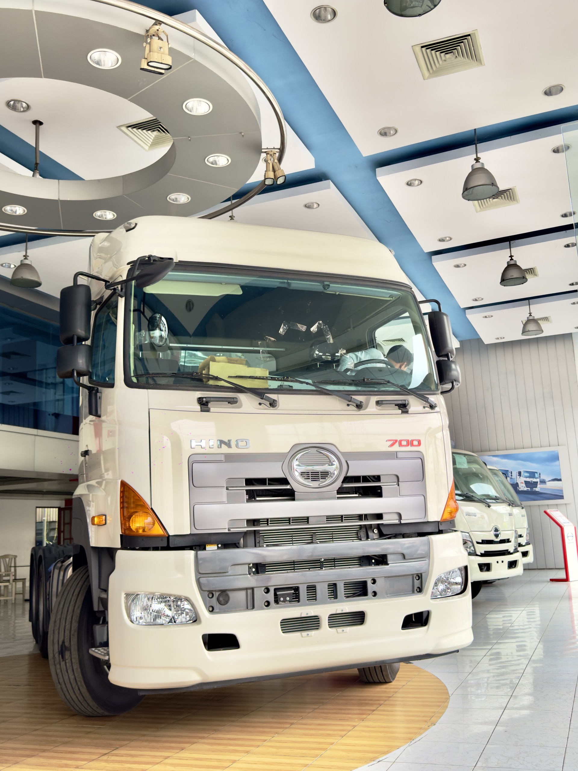 Thùng Mui Bạt Tải 9,2 TẤN FG8JP8A