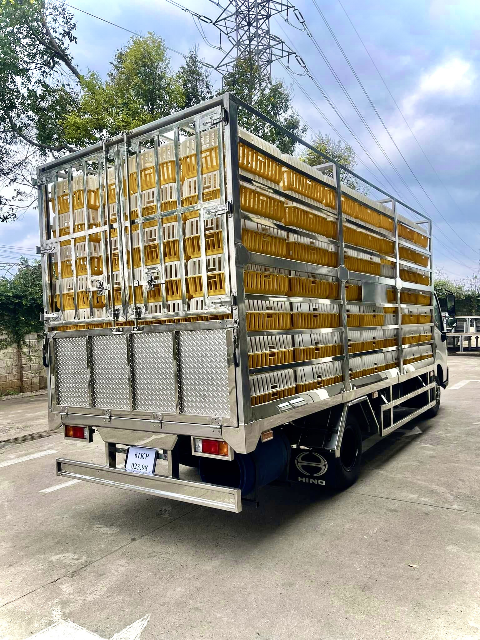 Thùng Mui Bạt Tải 9,2 TẤN FG8JP8A