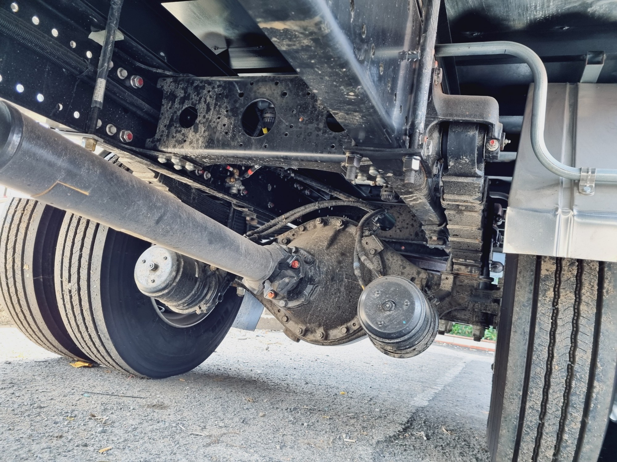 Thùng Mui Bạt Tải 9,2 TẤN FG8JP8A