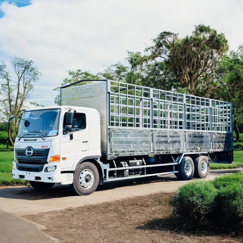 Thùng mui bat 14 tấn FM8JWA